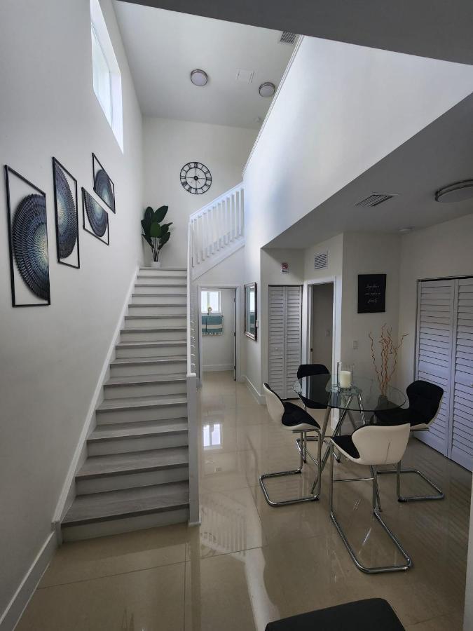 The 305 Villa Miami Exteriör bild